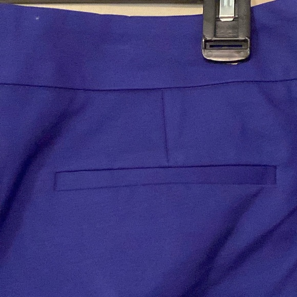 Shorts - Picture 10 of 11